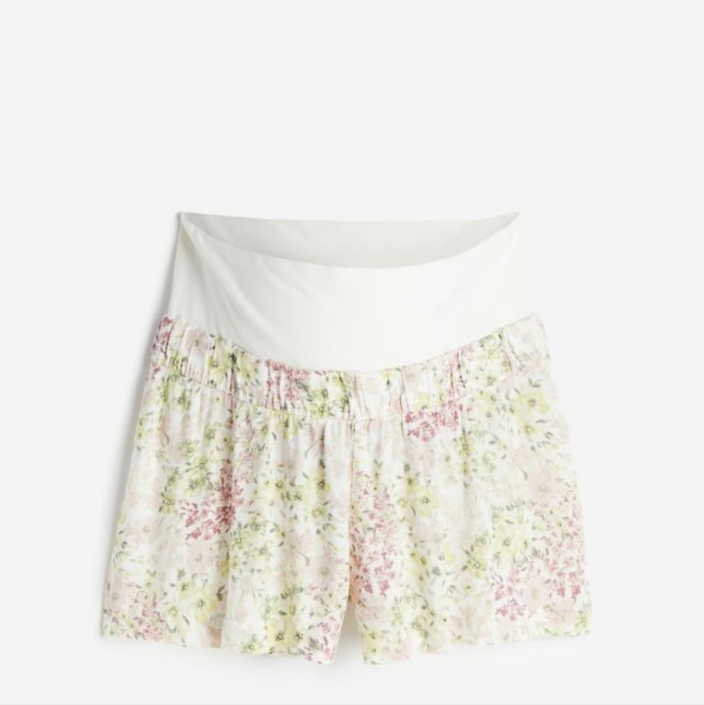 H&M Maternity Pull-on Shorts  XL
